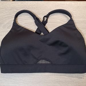 Victoria's Secret med lined sports bra. Medium.